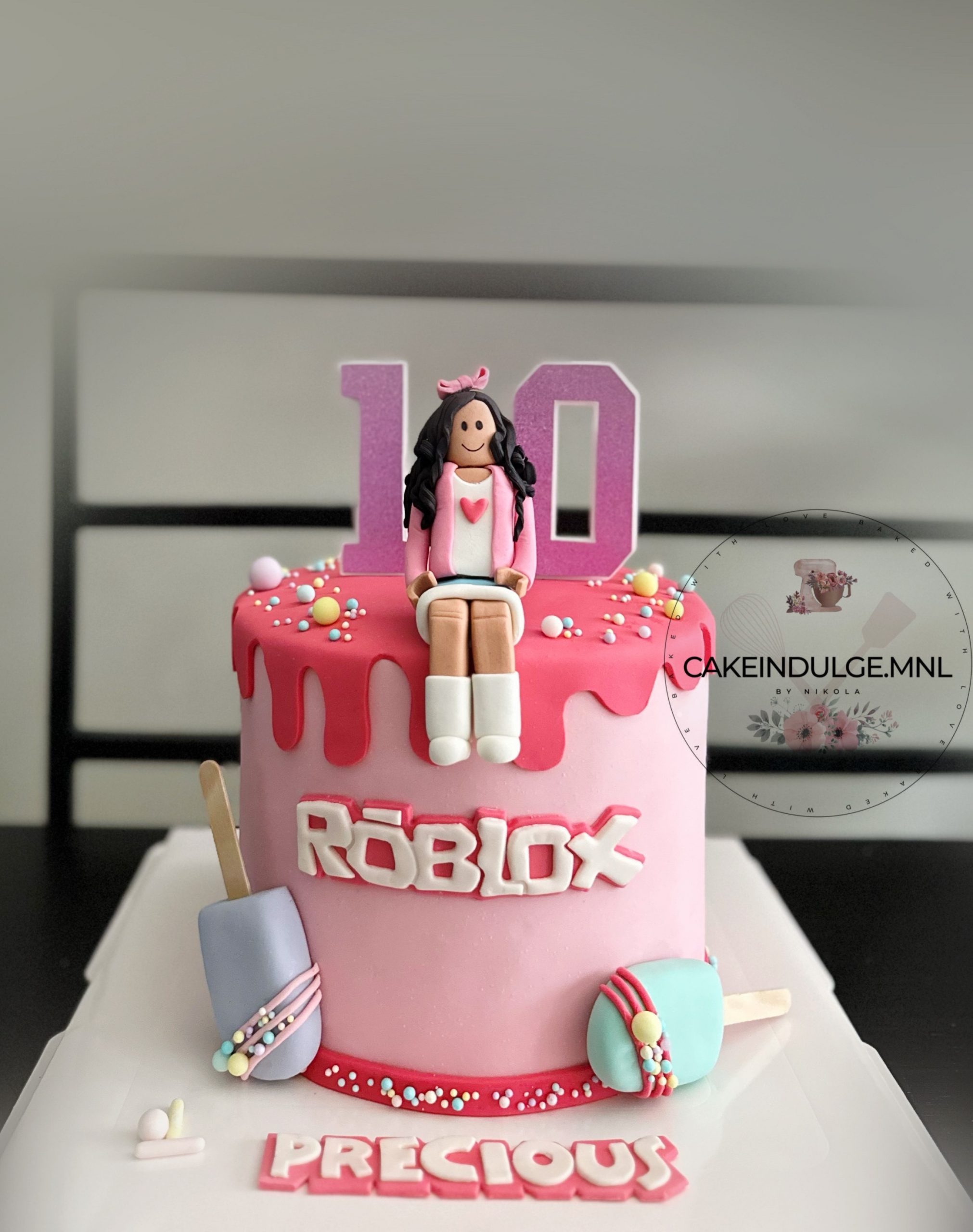 ROBLOX GIRLS CAKE TOPPER SET PERSONALISED NAME age GLOSSY CARDSTOCK  DECORATION | eBay