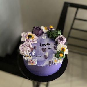 Purple Cake with Purple and Lavender Flowers