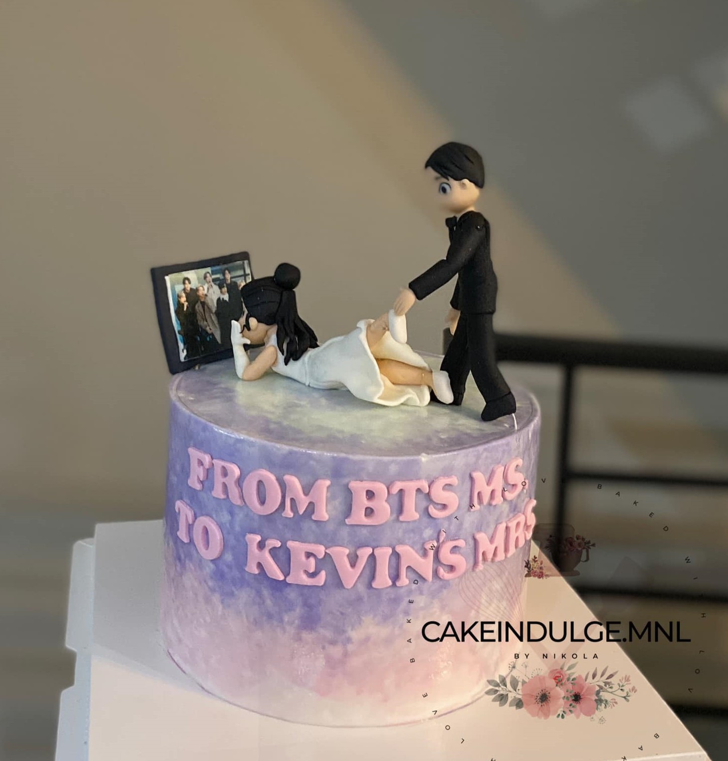 BTS/Kpop | Bts cake, Anime cake, Bts birthdays