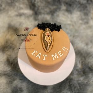 Bridal 'Eat Me' Shower Cake