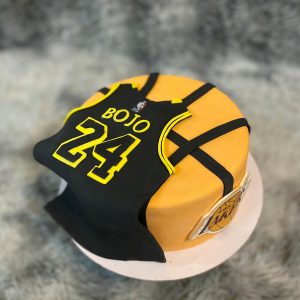 Basketball Lakers Cake with Jersey