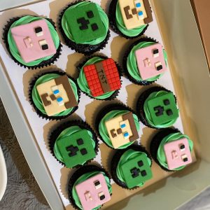 Minecraft Cupcakes with Edible Decorations