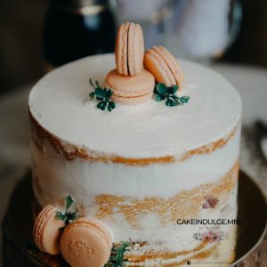 Vanilla Naked Cake with Macarons