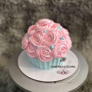 Flower Candy Cake